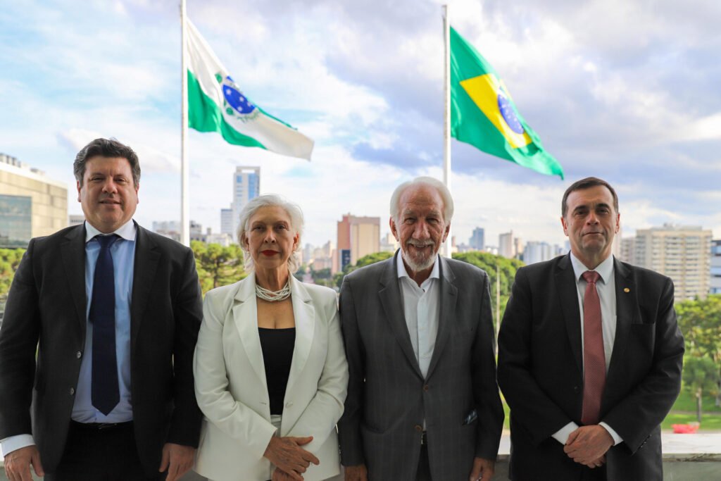 whatsapp_image_2025-03-27_at_18.29.30 (1)